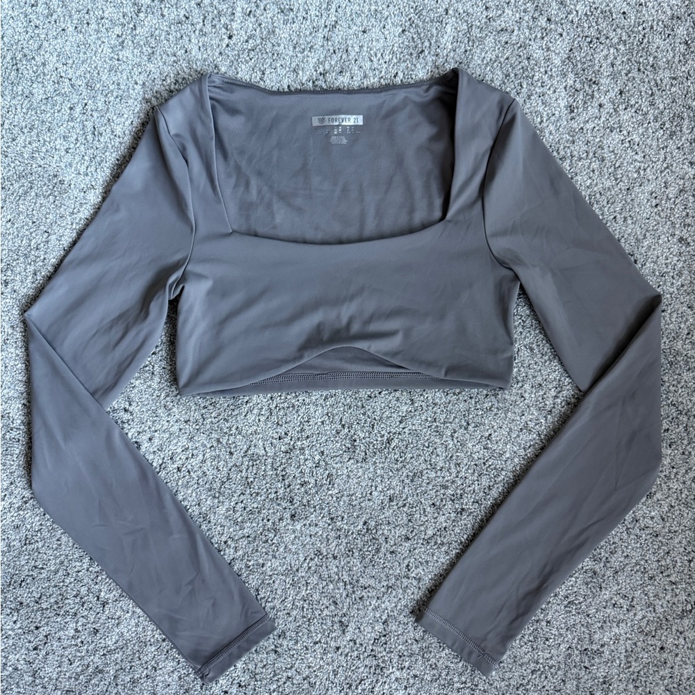 Forever 21 Charcoal Long Sleeve Crop Top